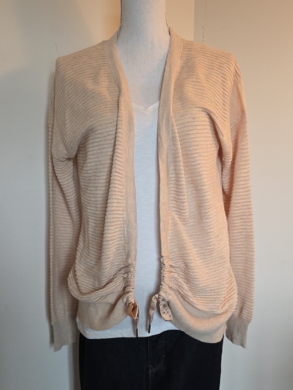 White House Black Market Open-Front Ribbed Cardigan in Light Hazelnut